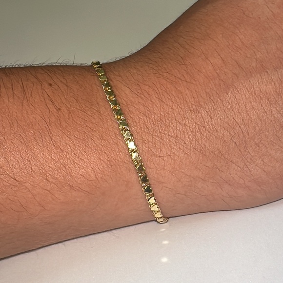 Solid Stamped 14K Yellow Gold Love Hearts Link Bracelet - Picture 2 of 12